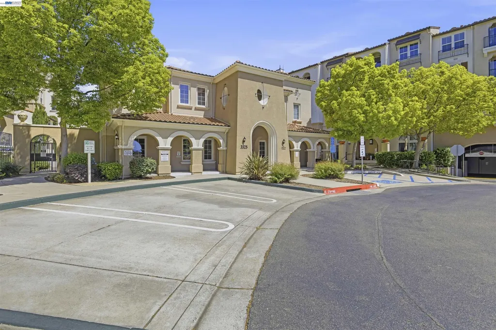 3465 Dublin Boulevard Dublin CA 94568