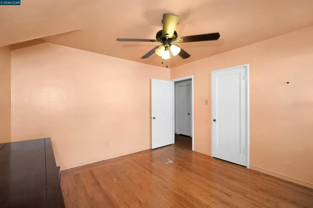 1543 Havenscourt Boulevard Oakland CA 94621