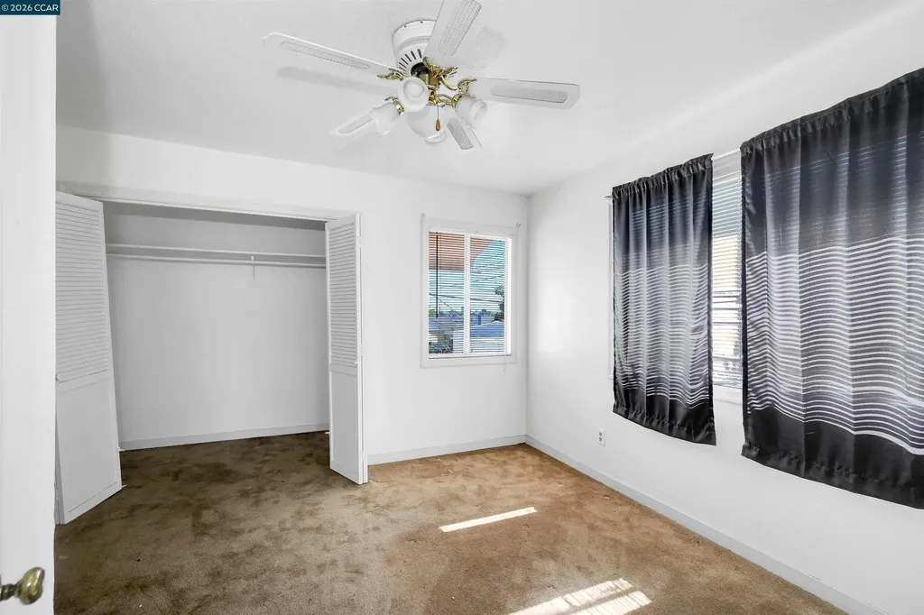 1543 Havenscourt Boulevard Oakland CA 94621