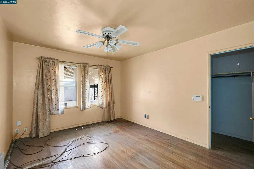 1543 Havenscourt Boulevard Oakland CA 94621