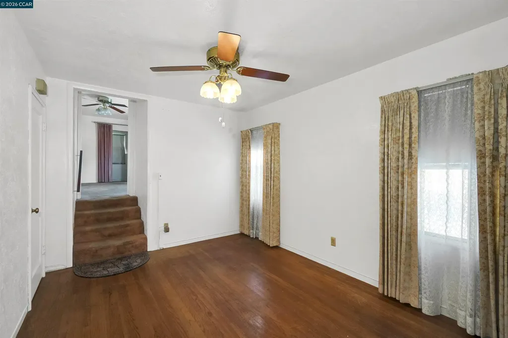 1543 Havenscourt Boulevard Oakland CA 94621