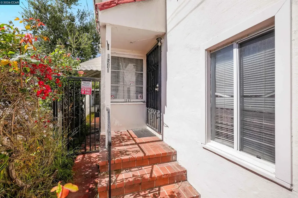 1543 Havenscourt Boulevard Oakland CA 94621