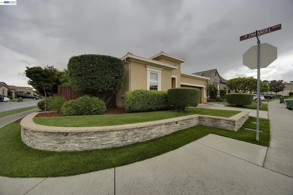 1741 Chardonnay Lane Brentwood CA 94513