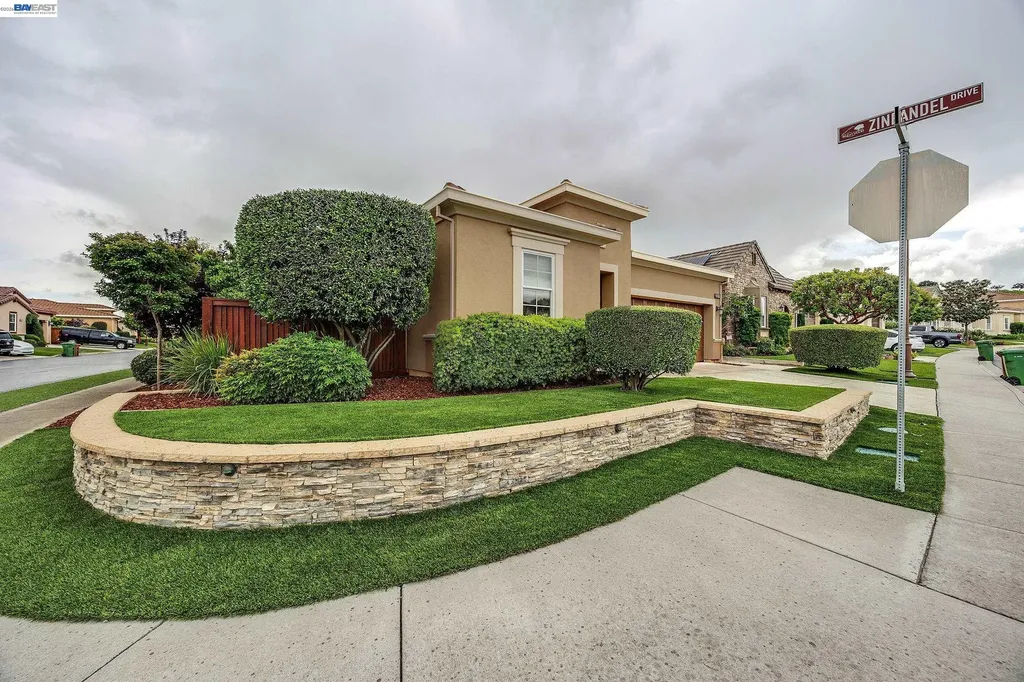 1741 Chardonnay Lane Brentwood CA 94513