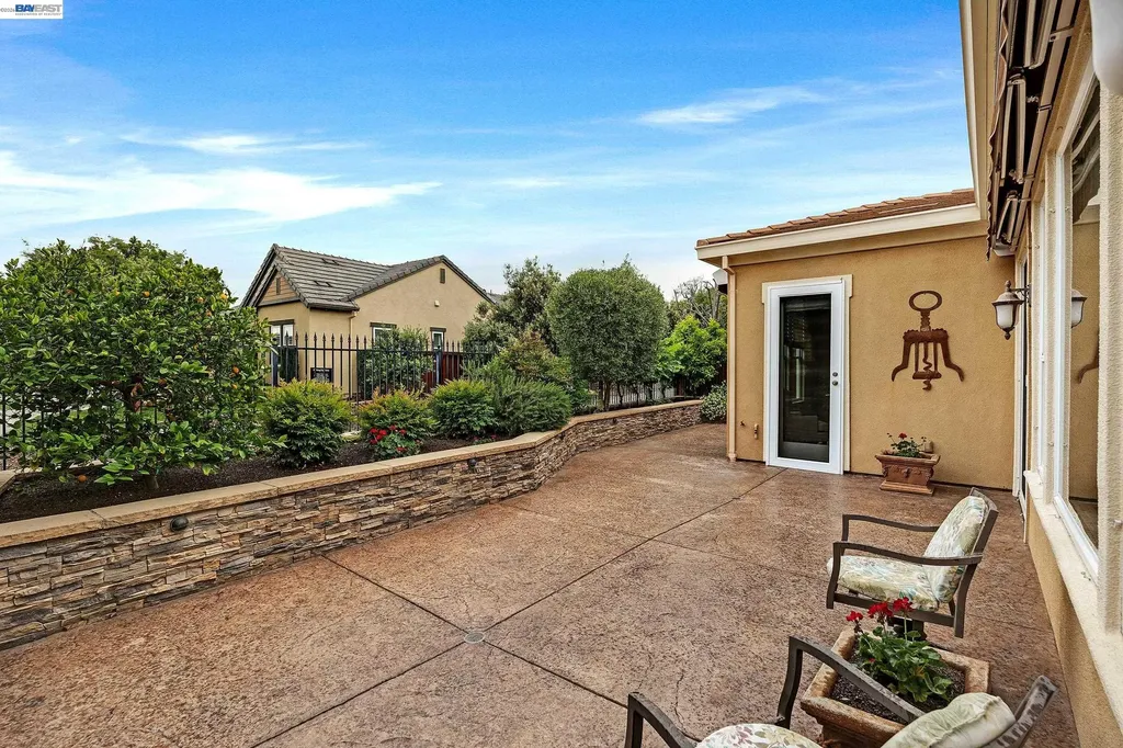 1741 Chardonnay Lane Brentwood CA 94513