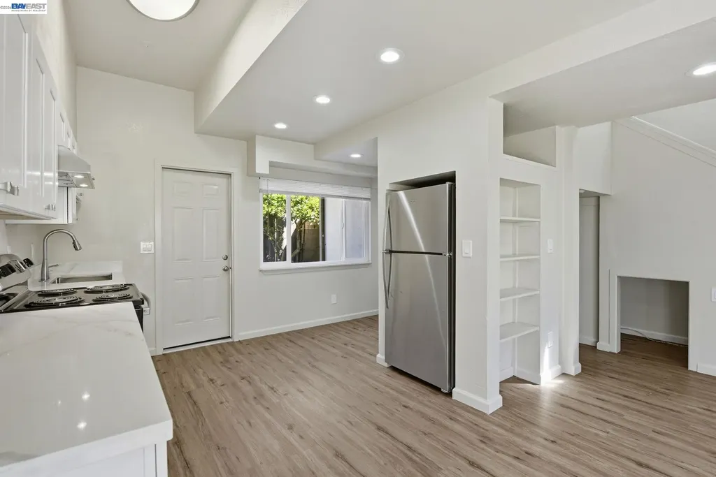 1714 Chestnut Street Oakland CA 94607