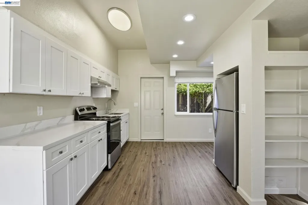 1714 Chestnut Street Oakland CA 94607