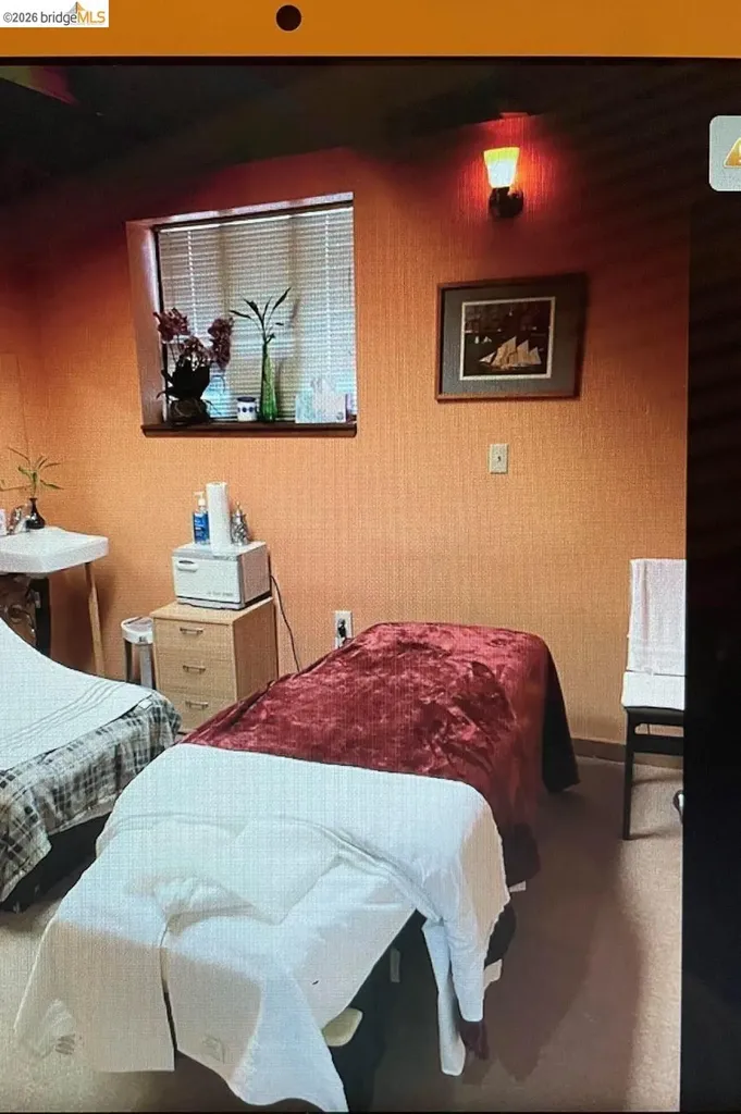 238 9th Street Oakland CA 94607