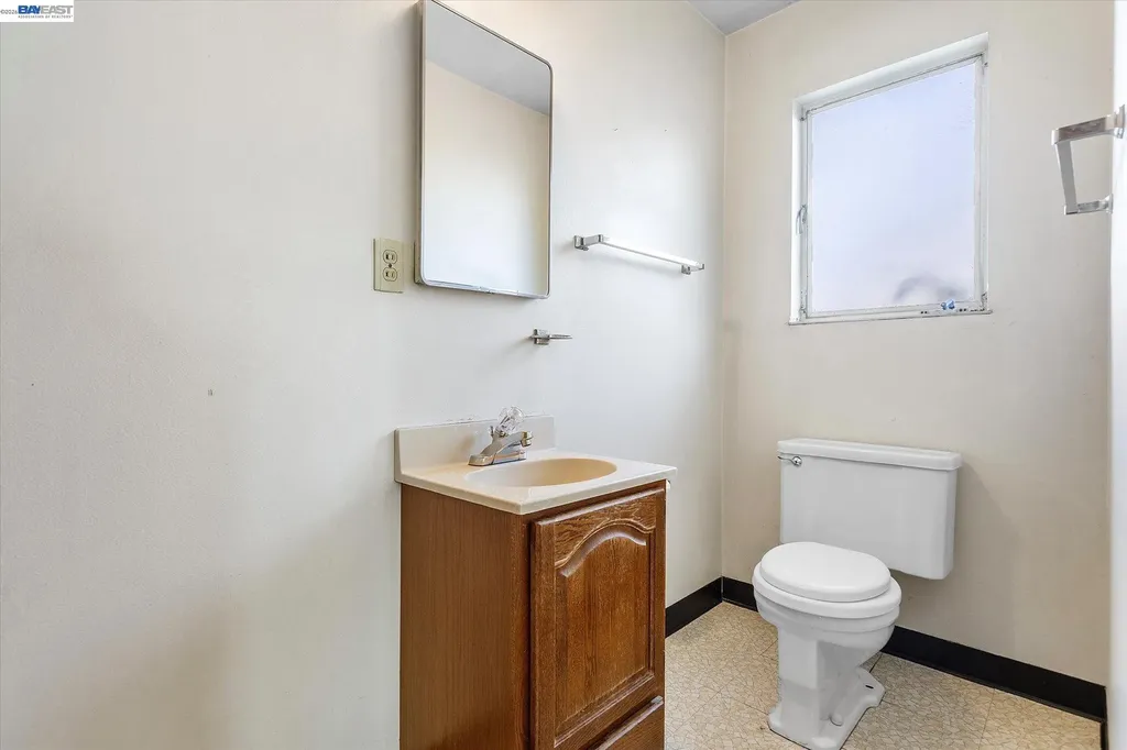 26350 Stryker Street Hayward CA 94545