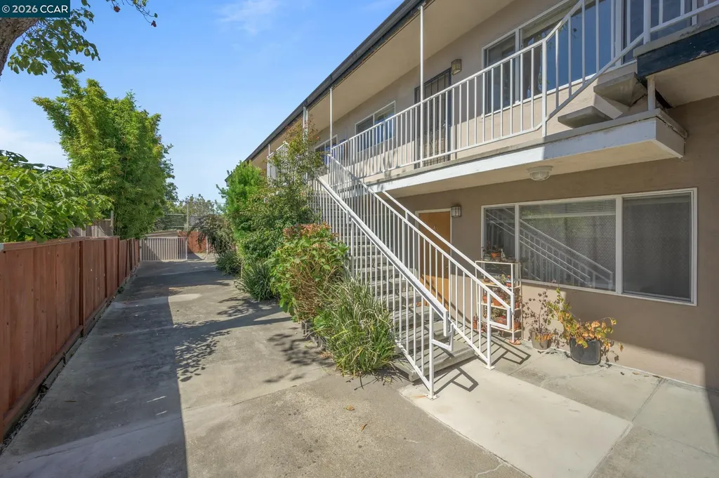2134 Mcgee Avenue Berkeley CA 94703