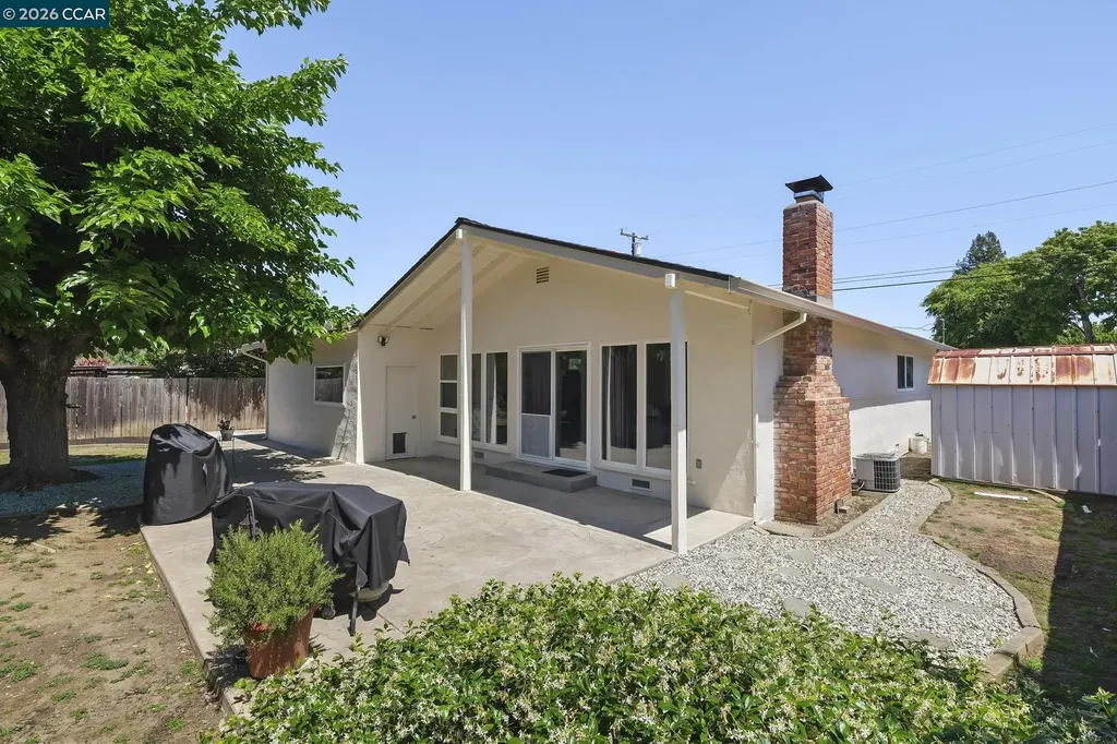 4050 Sacramento Street Concord CA 94521