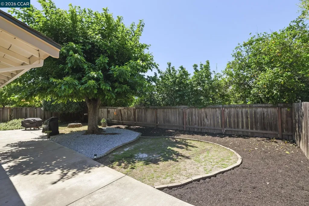4050 Sacramento Street Concord CA 94521