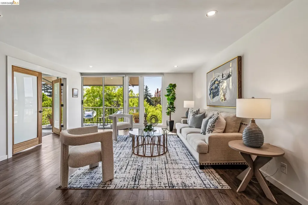 811 York Street Oakland CA 94610