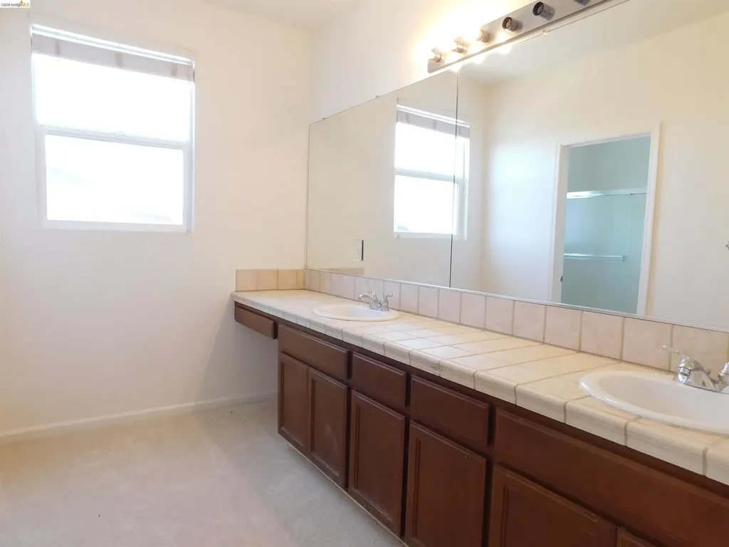 3915 Hummingbird Drive Antioch CA 94509