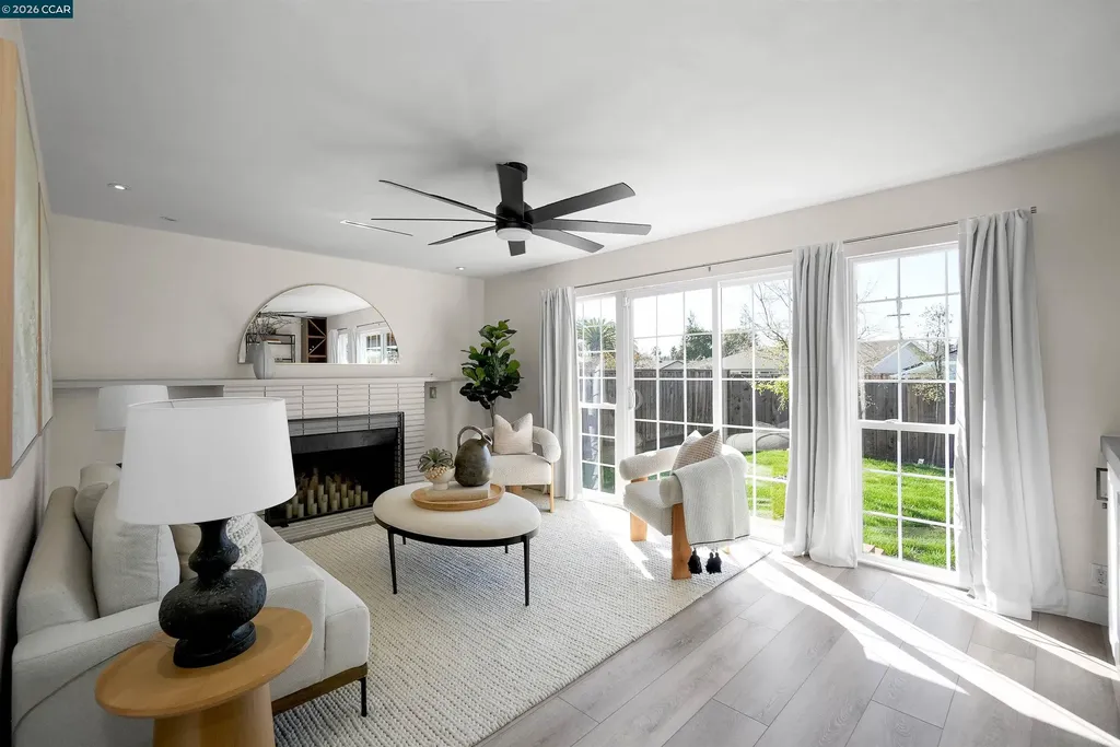 1745 Eucalyptus Court Concord CA 94521