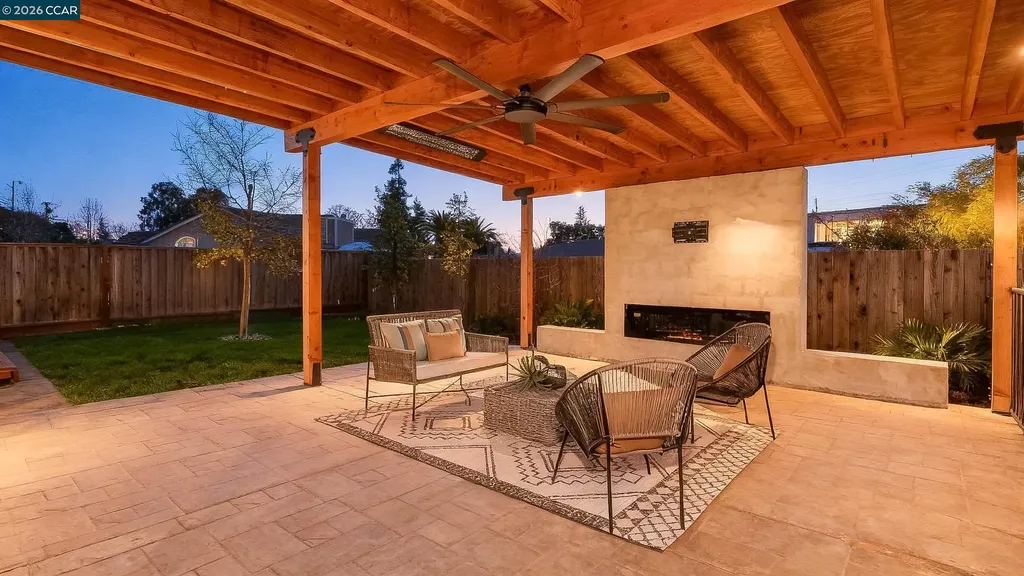 1745 Eucalyptus Court Concord CA 94521
