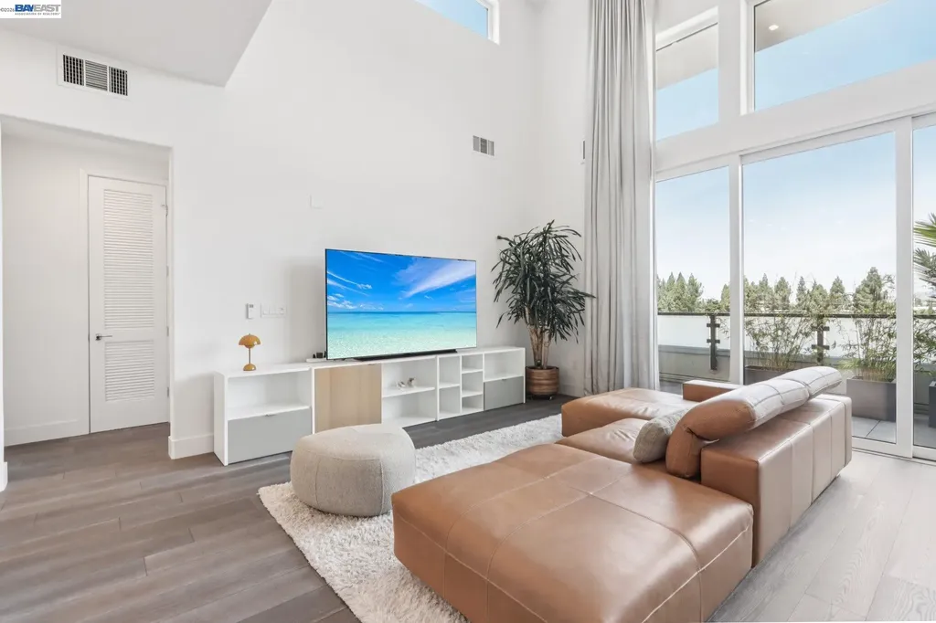 2348 Kinetic Common Fremont CA 94539