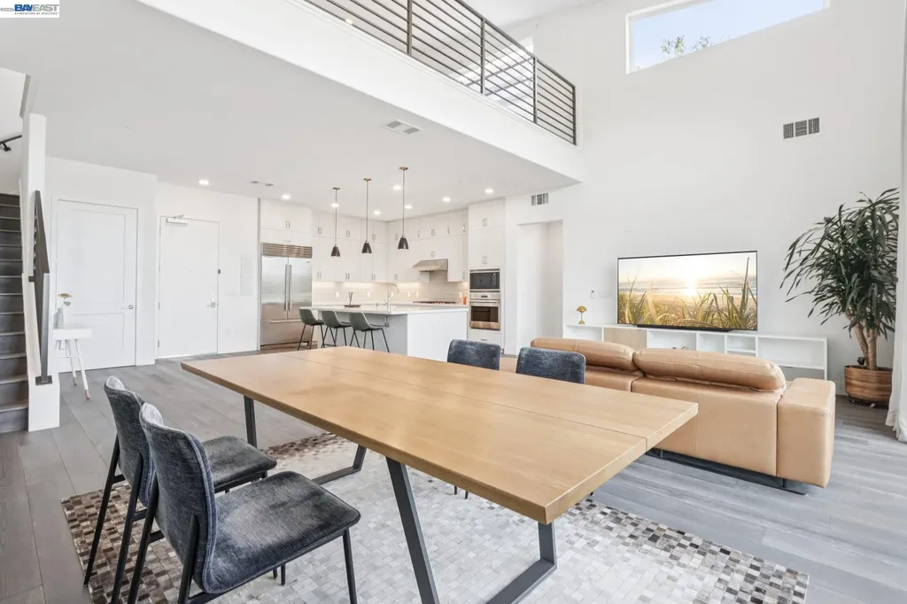 2348 Kinetic Common Fremont CA 94539