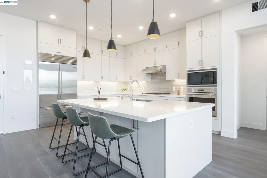 2348 Kinetic Common Fremont CA 94539