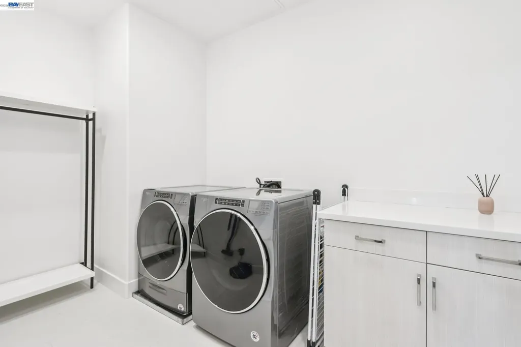 2348 Kinetic Common Fremont CA 94539