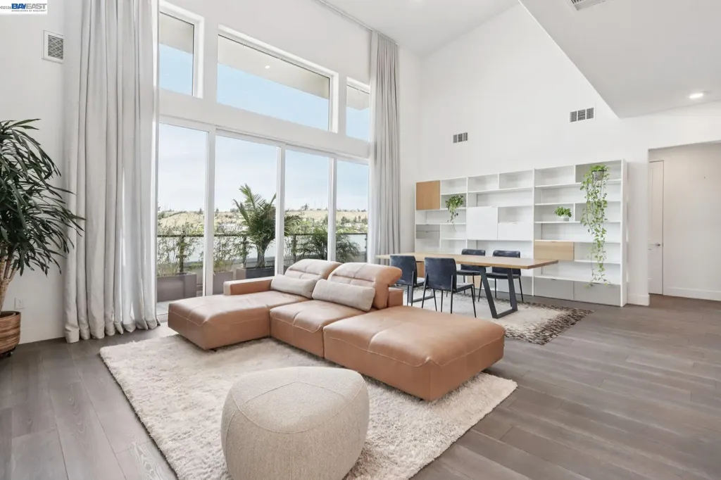 2348 Kinetic Common Fremont CA 94539