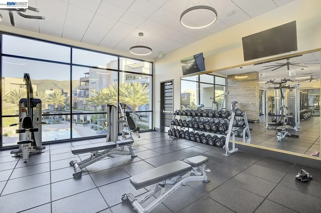 2348 Kinetic Common Fremont CA 94539