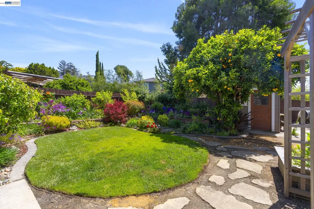 3635 Northwood Drive Castro Valley CA 94546