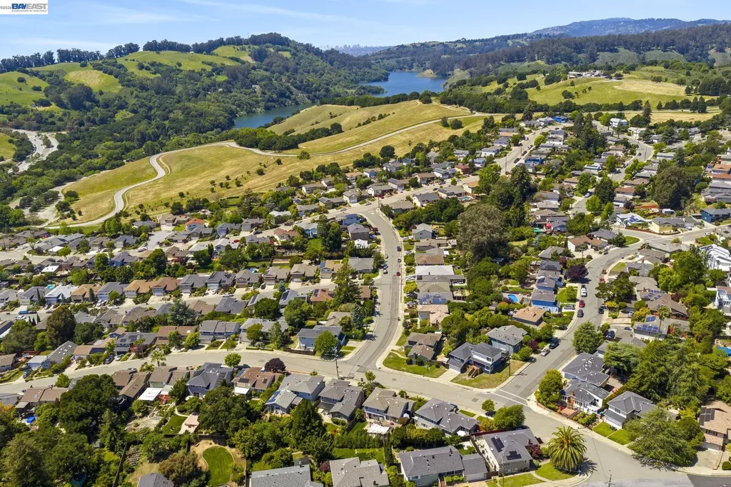 3635 Northwood Drive Castro Valley CA 94546