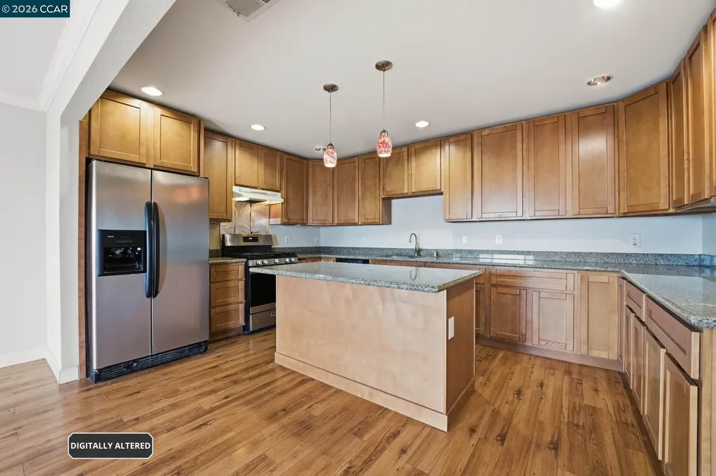 8910 Burr Street Oakland CA 94605