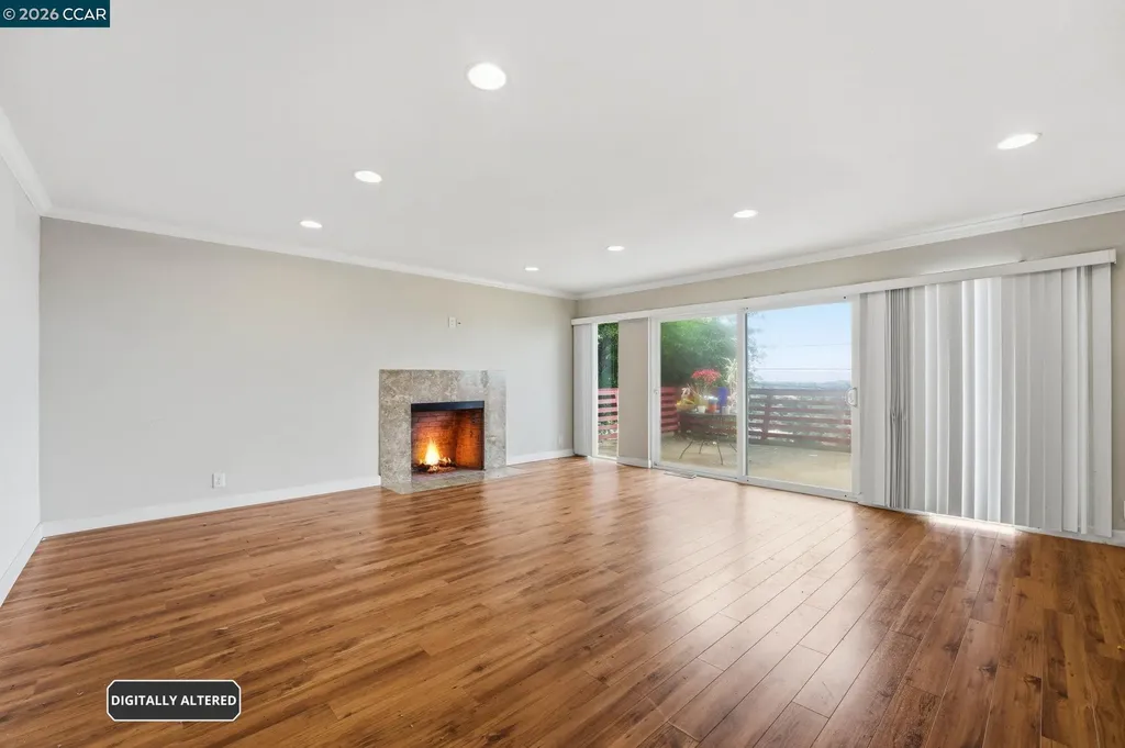 8910 Burr Street Oakland CA 94605