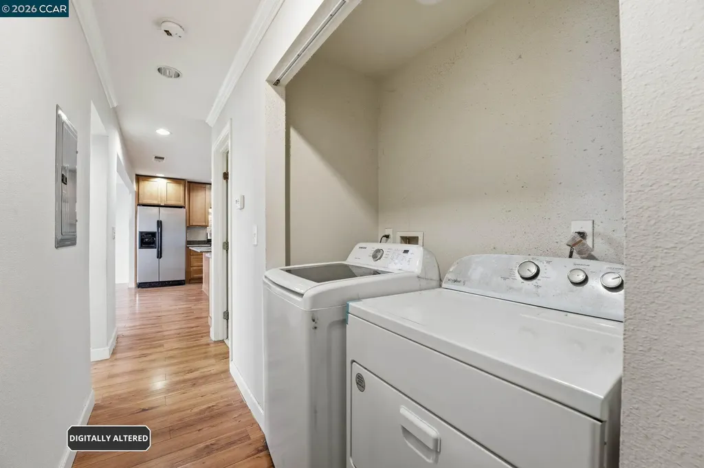 8910 Burr Street Oakland CA 94605