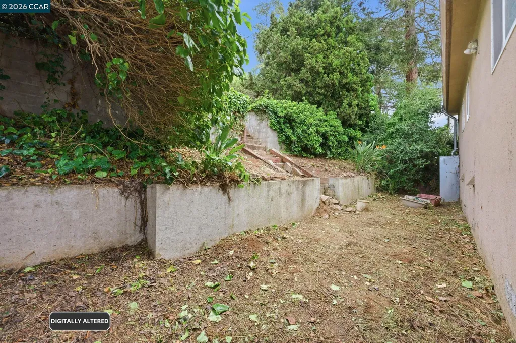 8910 Burr Street Oakland CA 94605