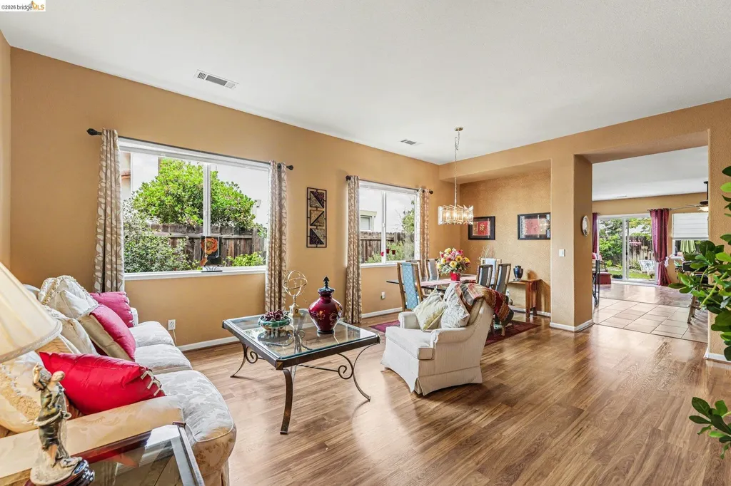 1112 Donatello Way Oakley CA 94561