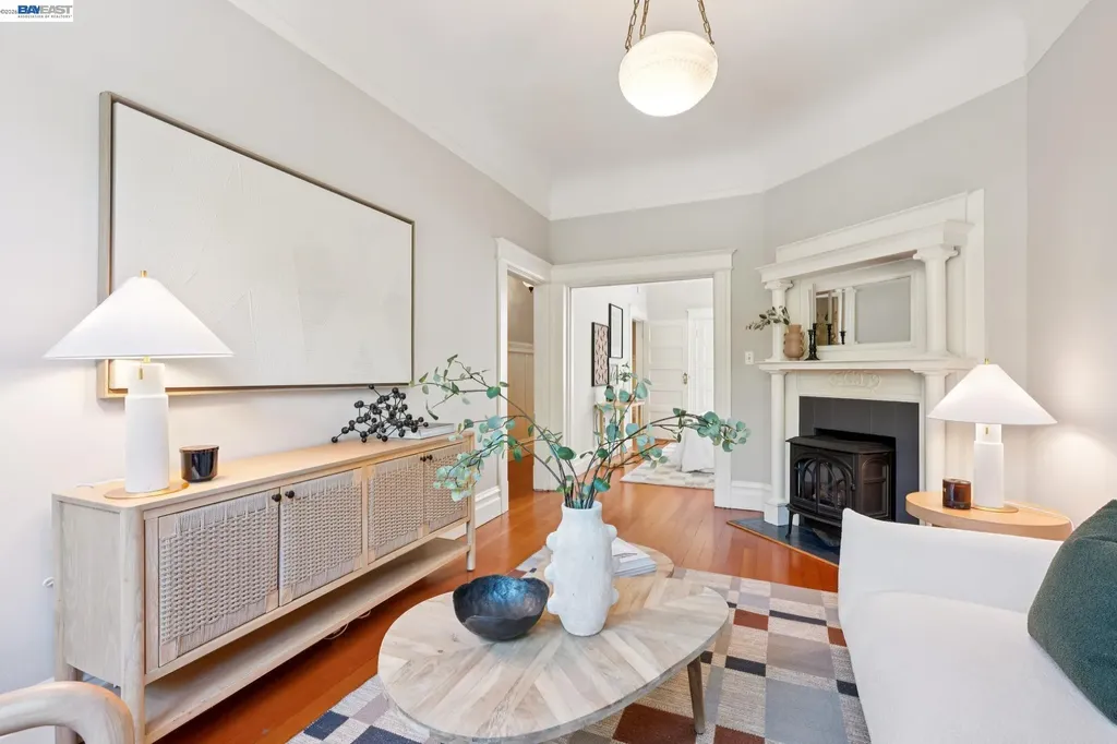 3124 Laguna Street San Francisco CA 94123