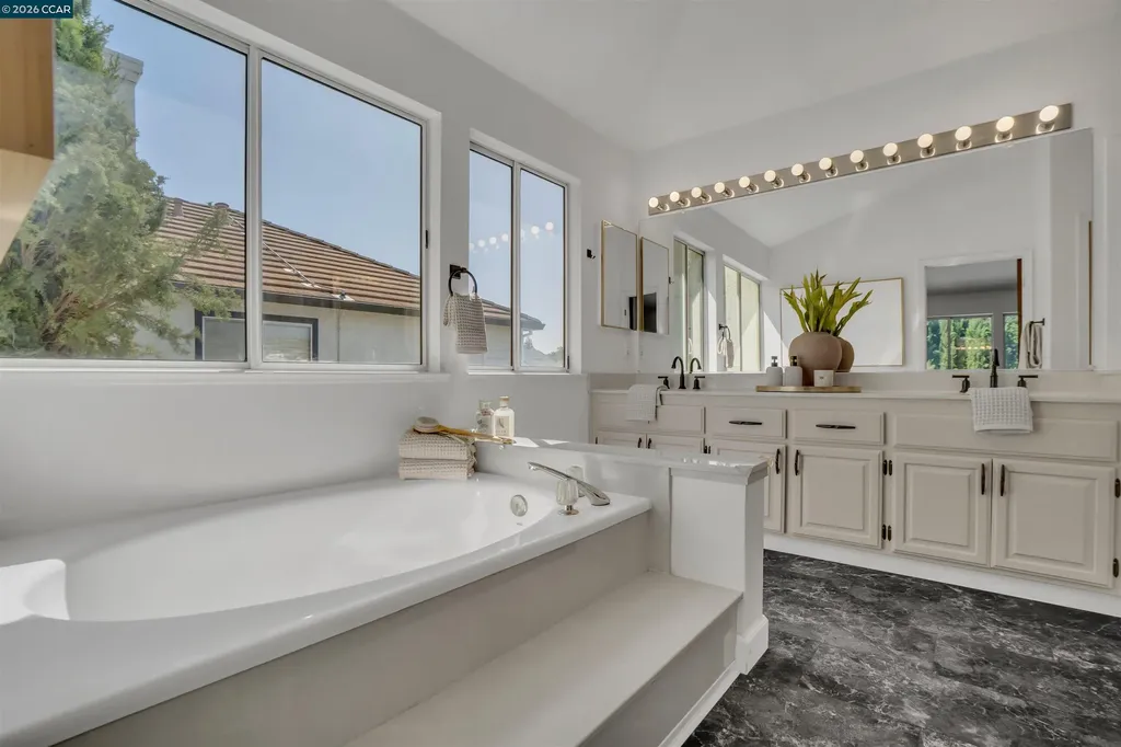 955 Woodsong Lane Brentwood CA 94513