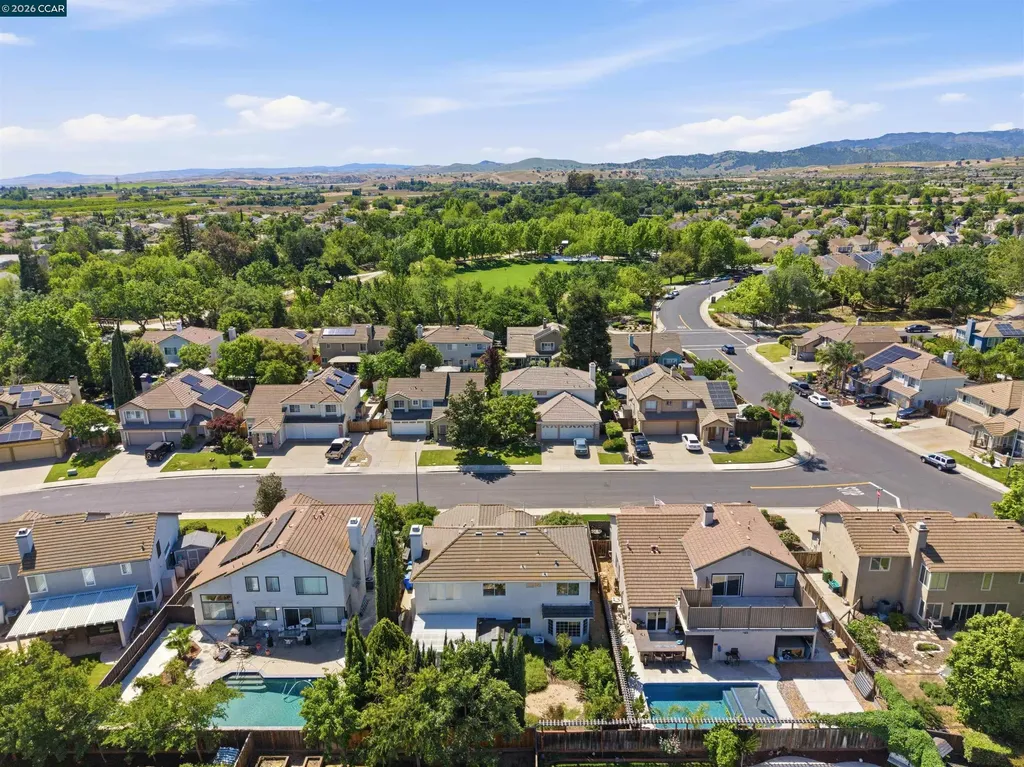 955 Woodsong Lane Brentwood CA 94513