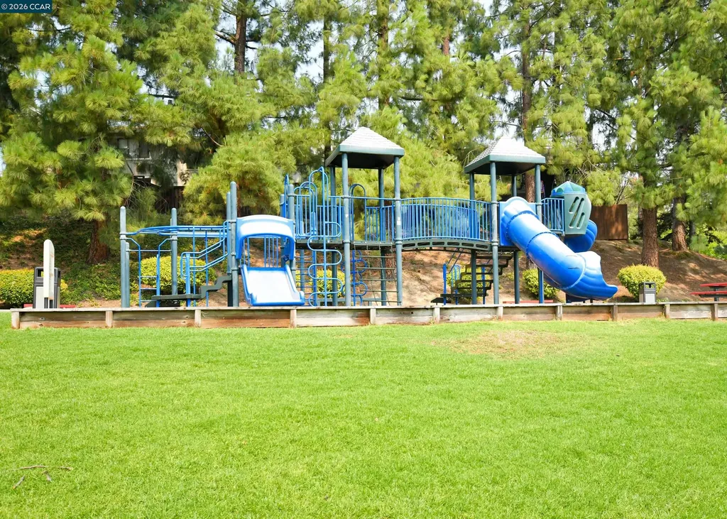 2402 Silk Tree Court Martinez CA 94553