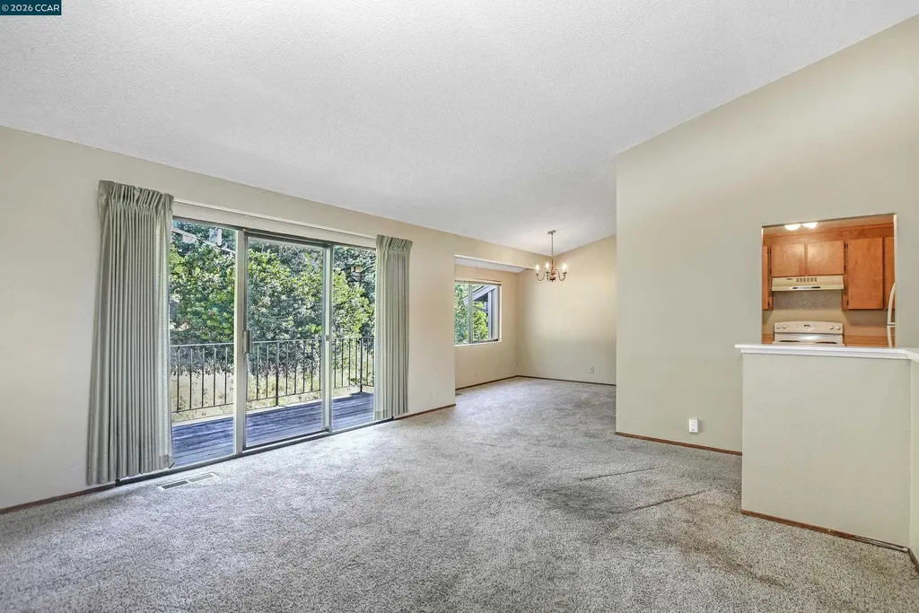 2402 Silk Tree Court Martinez CA 94553