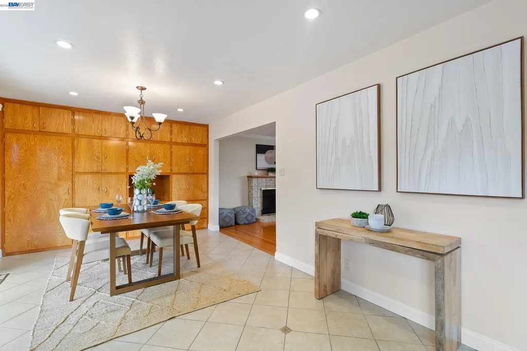 17939 Lamson Road Castro Valley CA 94546