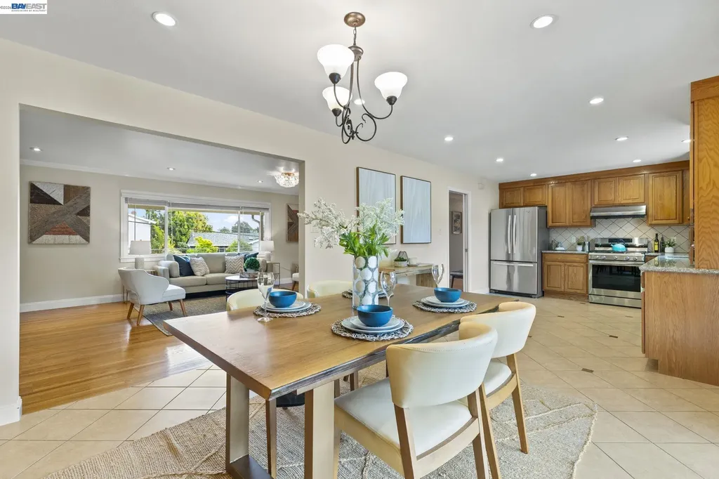 17939 Lamson Road Castro Valley CA 94546