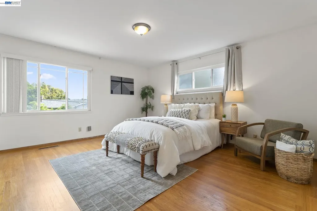 17939 Lamson Road Castro Valley CA 94546