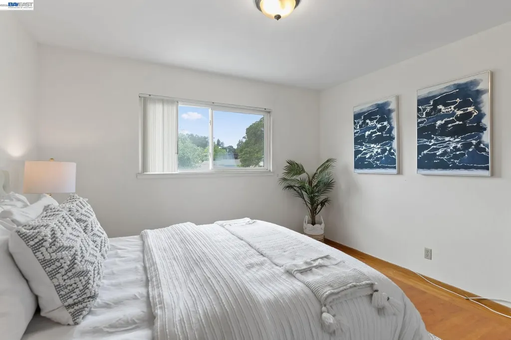 17939 Lamson Road Castro Valley CA 94546