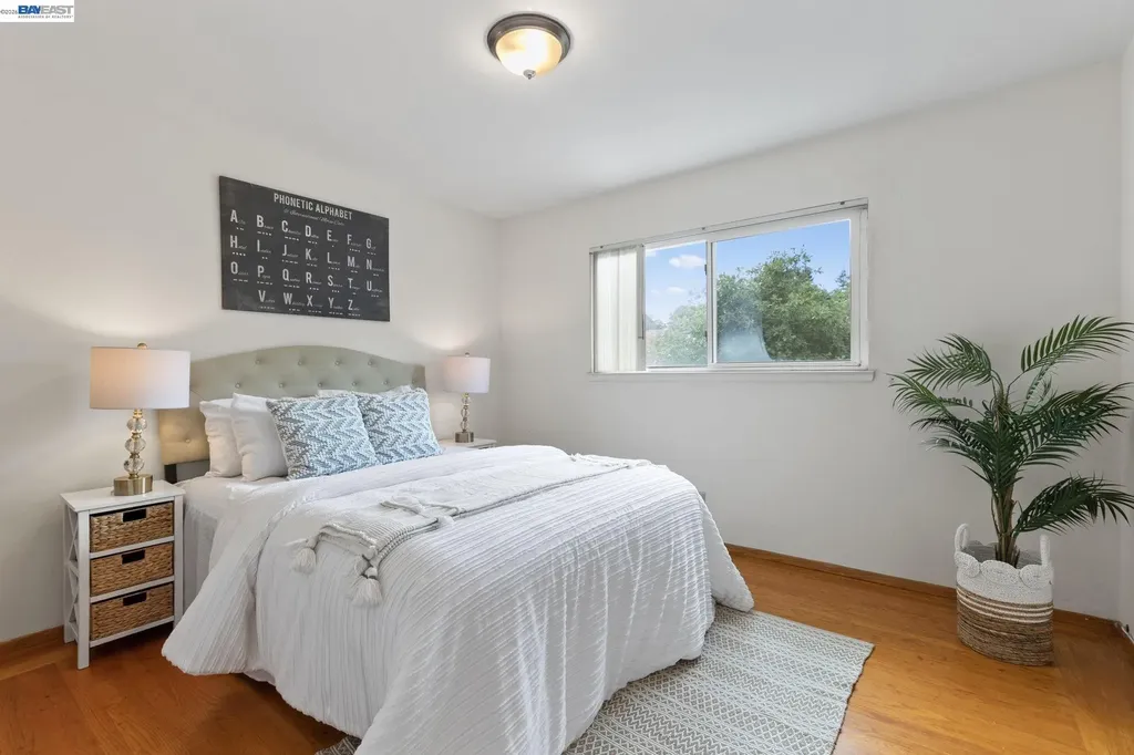 17939 Lamson Road Castro Valley CA 94546