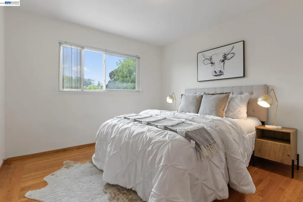 17939 Lamson Road Castro Valley CA 94546