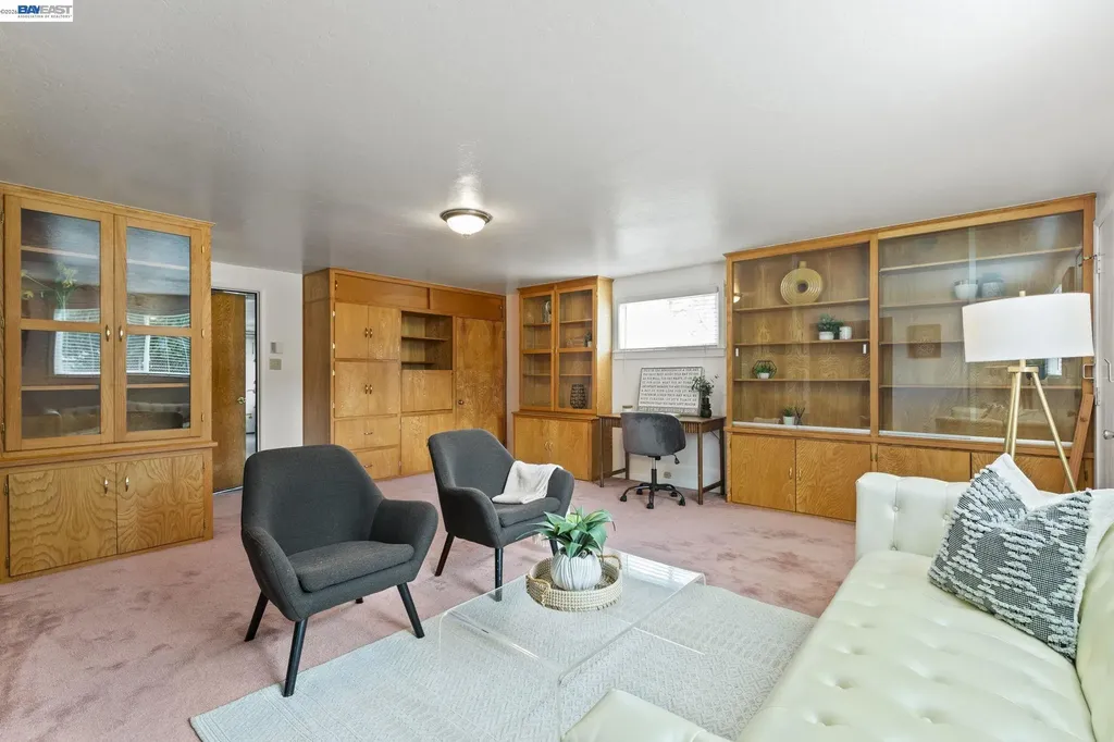 17939 Lamson Road Castro Valley CA 94546