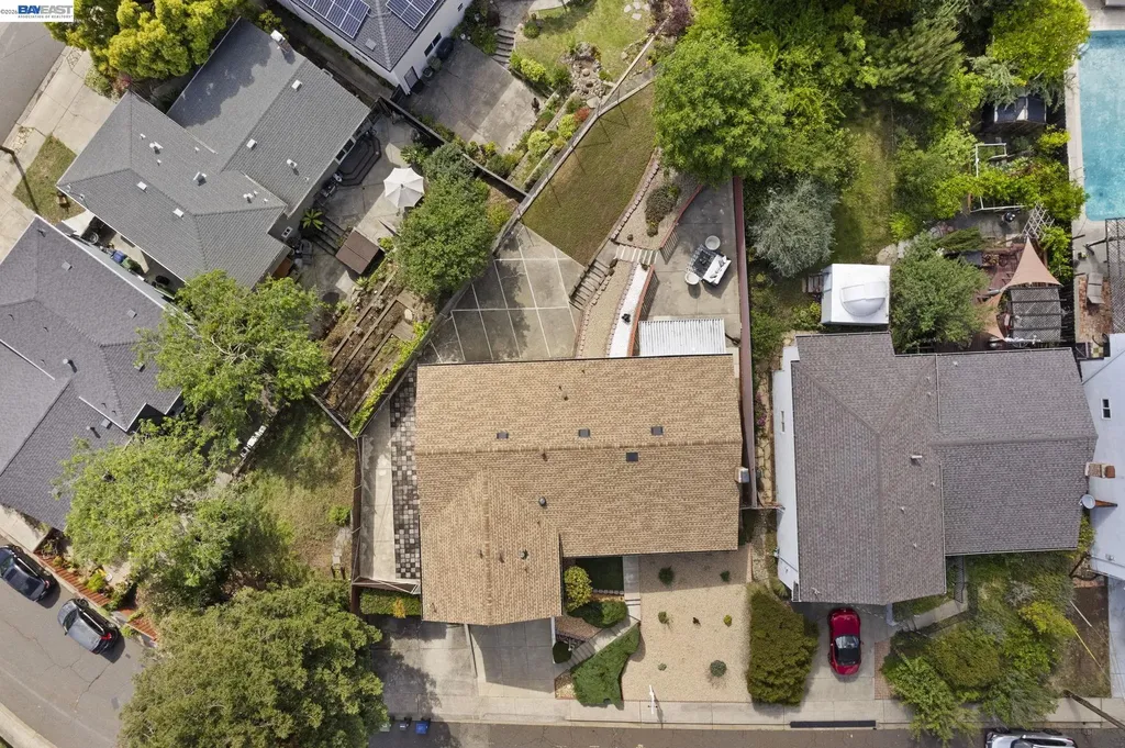 17939 Lamson Road Castro Valley CA 94546