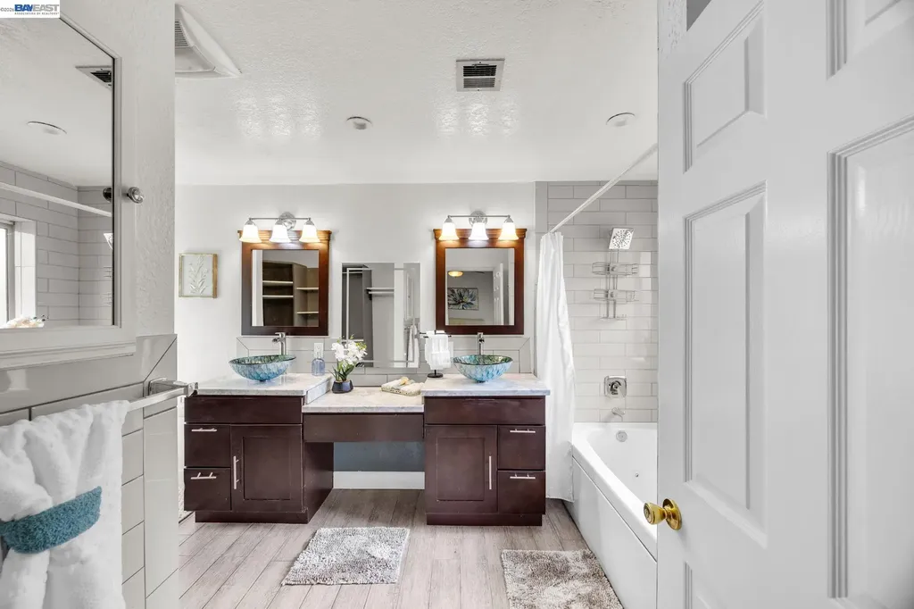 2857 Randall Way Hayward CA 94541
