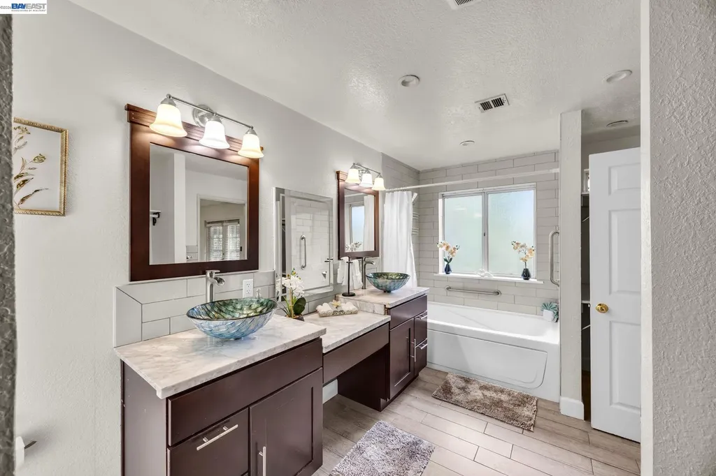 2857 Randall Way Hayward CA 94541