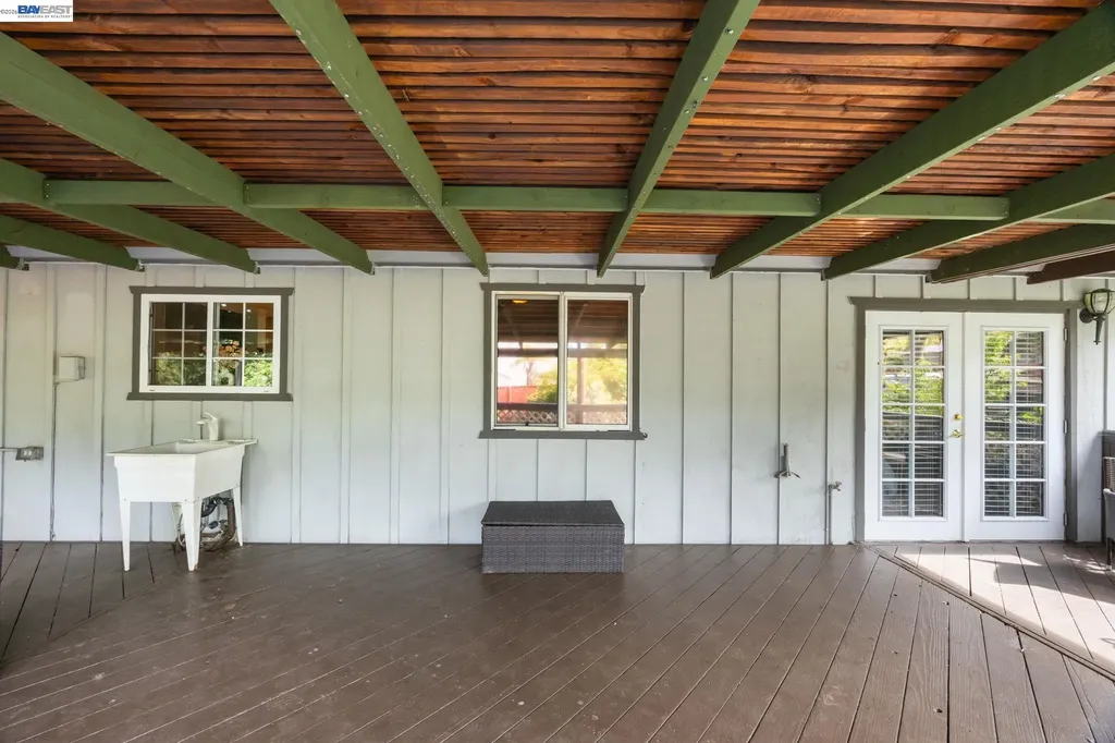 2857 Randall Way Hayward CA 94541