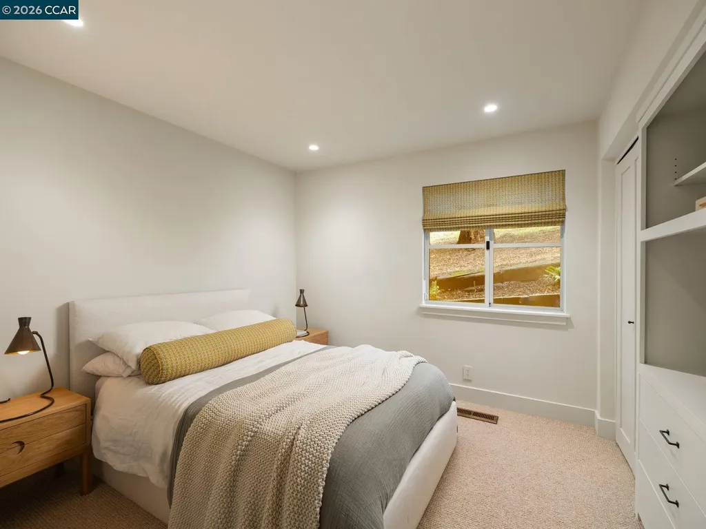 6 Dorothy Place Berkeley CA 94705